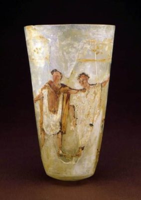Rzymski szklany, malowany kubek