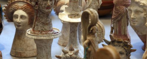 Italian police recovered stolen artifacts