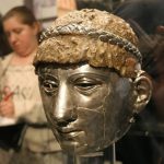 Tracko-rzymski hełm z maską