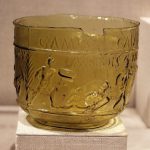 Rzymskie szklane naczynie