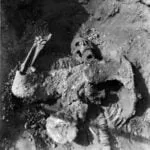 Skeleton of a Persian warrior after using combat gases