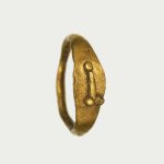 An amateur archaeologist discovered a 1,800-year-old Roman ring