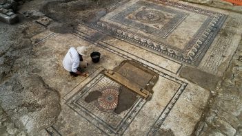 Unclear fate of Roman mosaic from Uzes