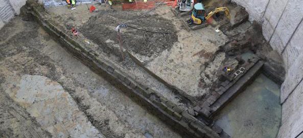 Roman aqueduct discovered under Piazza Celimontana