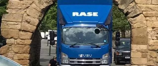 Lorry damaged Roman arch in England