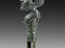 Roman knife holder in the shape of a man's bust