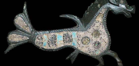 Roman brooch depicting seahorse