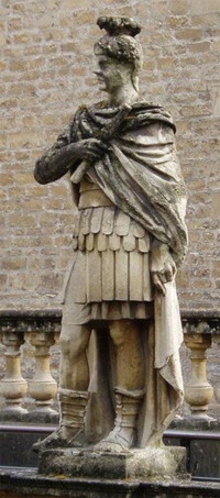 Posąg Juliusz Agrykoli w Bath (Anglia)