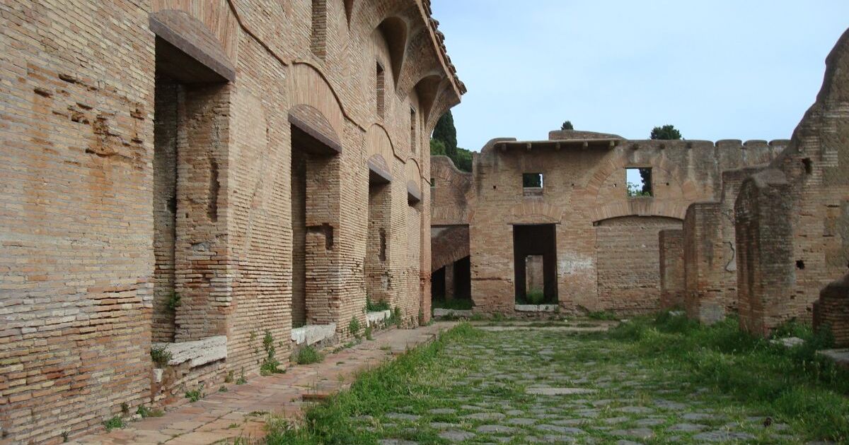 Insula - Roman tenement house « IMPERIUM ROMANUM