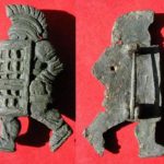 Roman brooch depicting gladiator