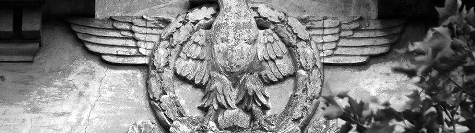 Orzeł - symbol Rzymu na ścianie
