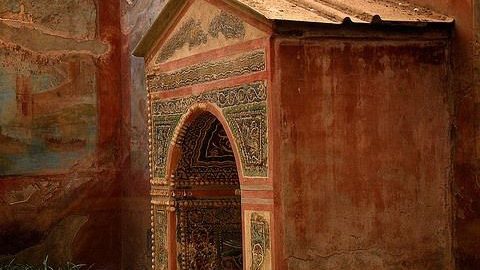 Beautifully decorated fountain in Pompeian house