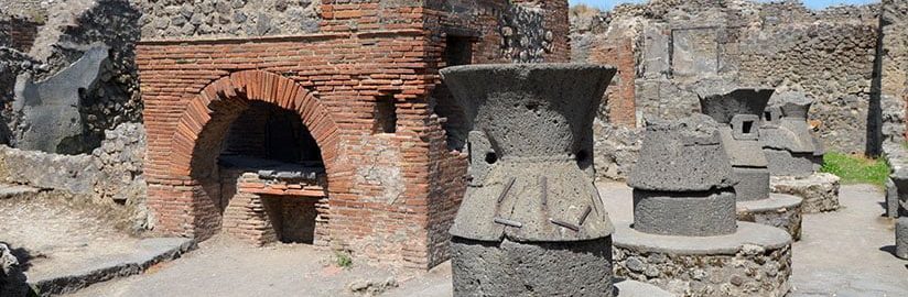 Mills in a bakery in Pompeii