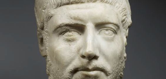 Flamin head from the middle of the 3rd century CE