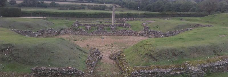 Ruins of the theatre in Verulamium in 2016 (the visible column is a modern replica)