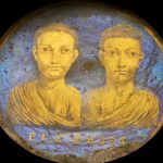 Cudowny rzymski portret młodzieńców