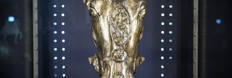 The restored horse head from Germania proves that the Romans had a  favorable relationship with the Germans until the Battle of the Teutoburg  Forest