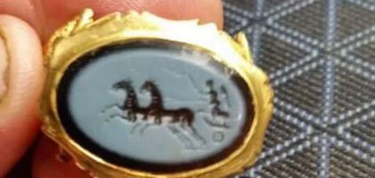 An amateur archaeologist discovered a 1,800-year-old Roman ring