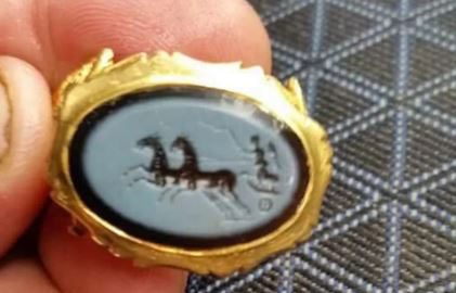 An amateur archaeologist discovered a 1,800-year-old Roman ring