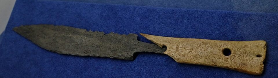 Roman knife from Sirmium