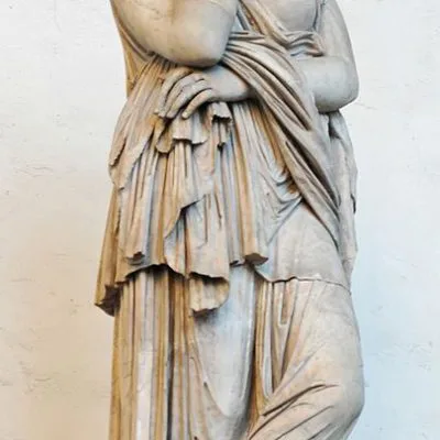 Thusnelda sculpture