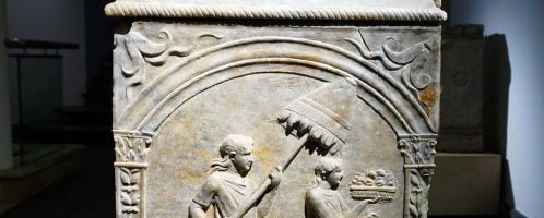 Altar showing the use of an umbrella. The object is located in the museum in the Baths of Diocletian in Rome