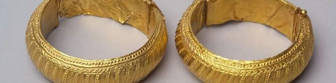 Znalezione w Serbii rzymskie złote bransoletki
