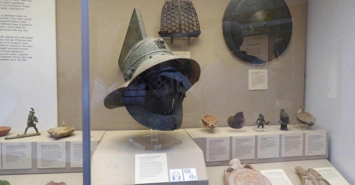 Hełm murmillo w British Museum