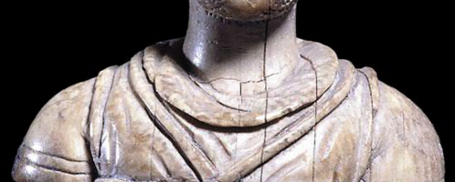 Rzymskie popiersie woźnicy wykonane z kości słoniowej