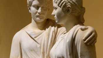 Rzeźba rzymska ukazująca małżeństwo