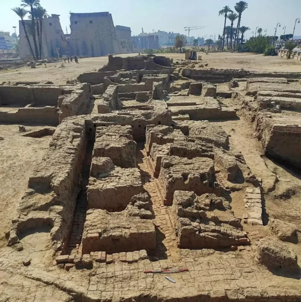 Roman discovery in Luxor