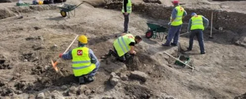 Further excavations began in Pompeii