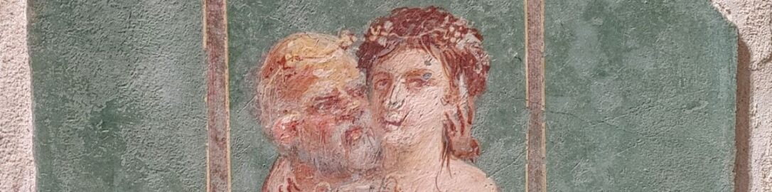 Rzymski fresk ukazujący starego Silenusa i Menadę