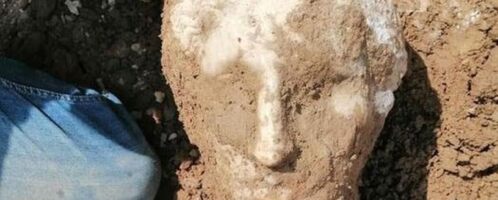 W Rzymie odkryto rzymską marmurową głowę