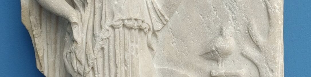 Relief rzymski ukazujący boginię Minerwę