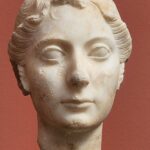 Sculpture showing young Roman woman