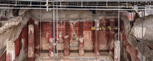 New Roman frescoes were discovered in Pompeii