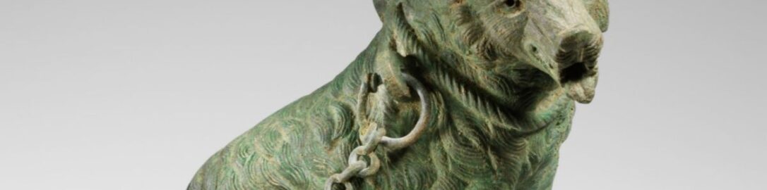 Roman vessel in shape of bear