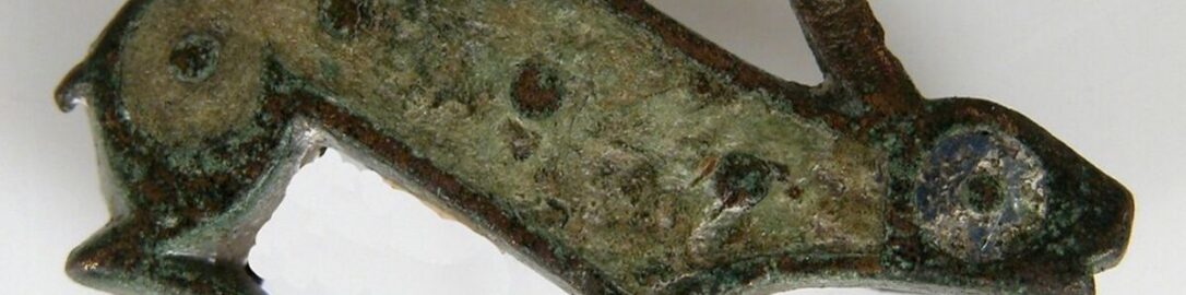 Roman bronze hare-shaped brooch